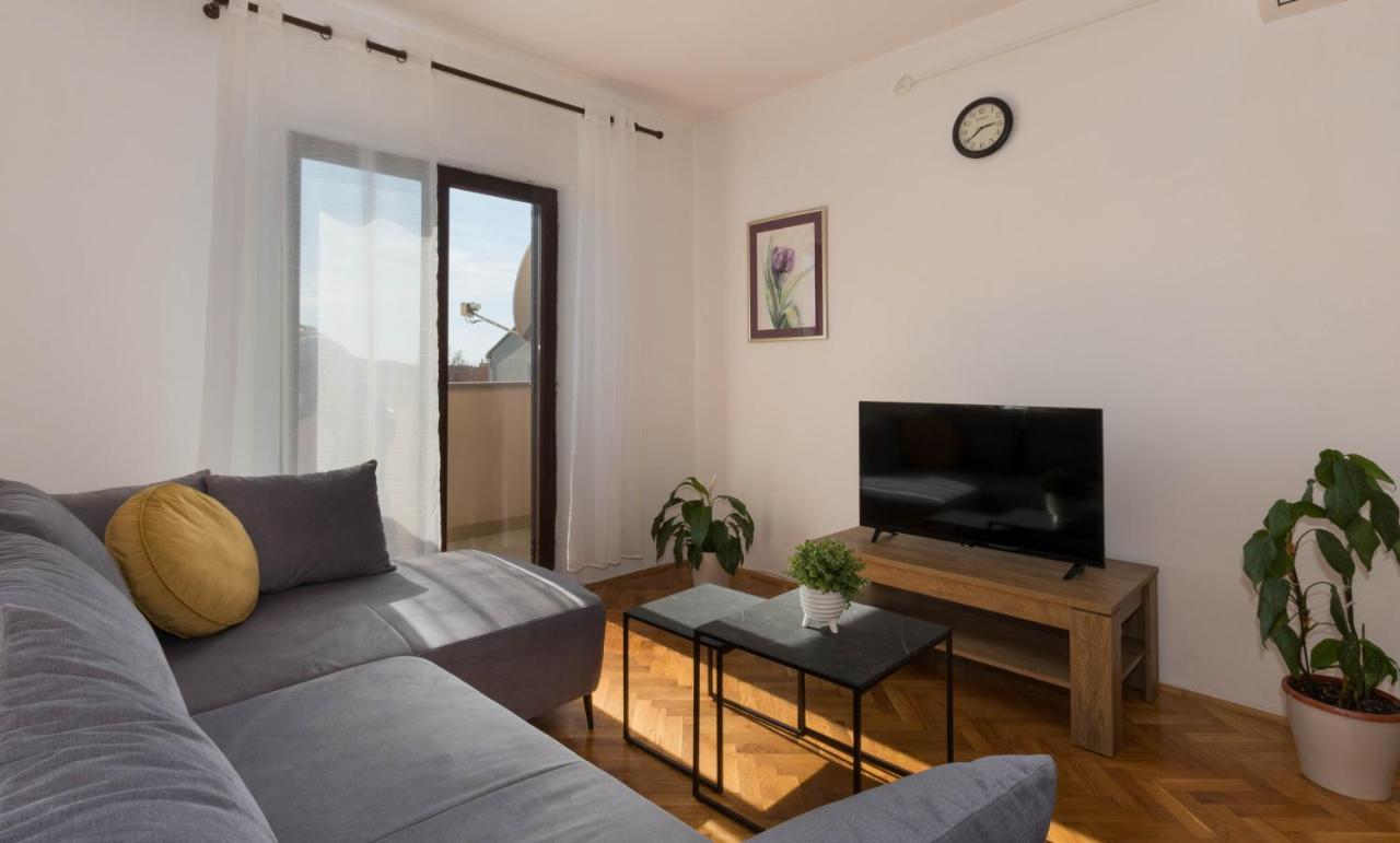 Mia Apartments ميدولين المظهر الخارجي الصورة