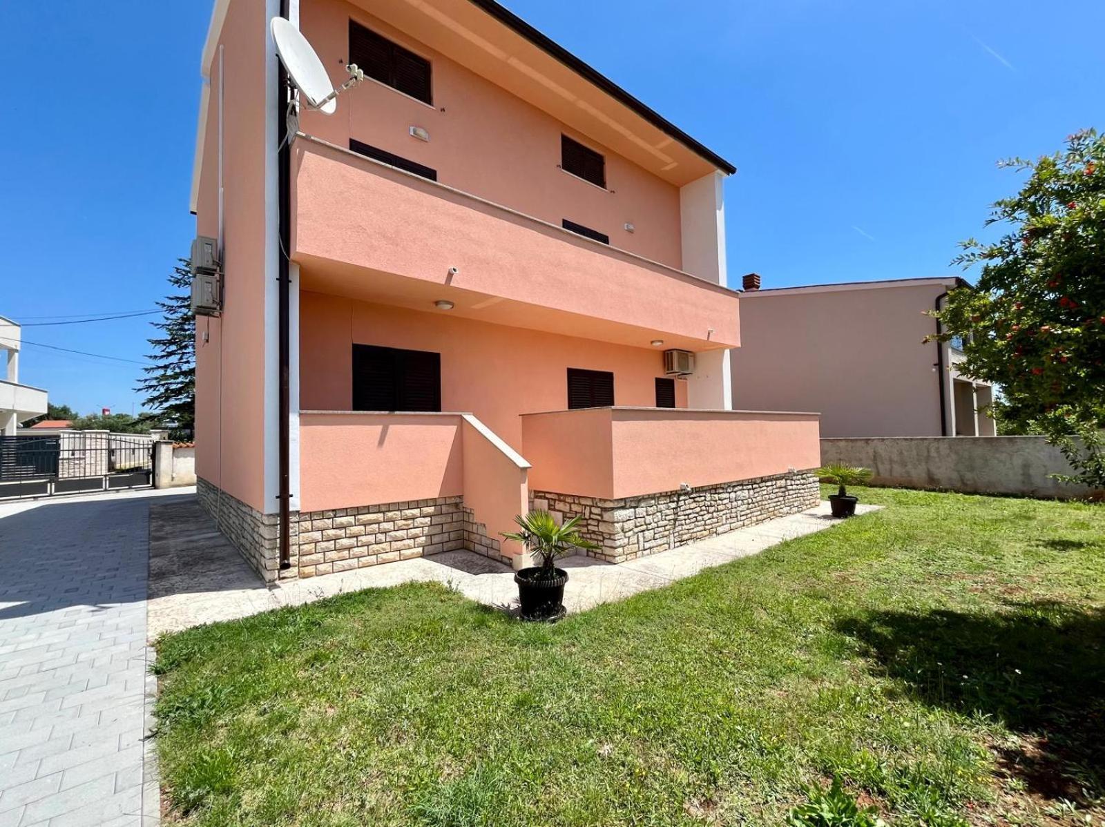 Mia Apartments ميدولين المظهر الخارجي الصورة