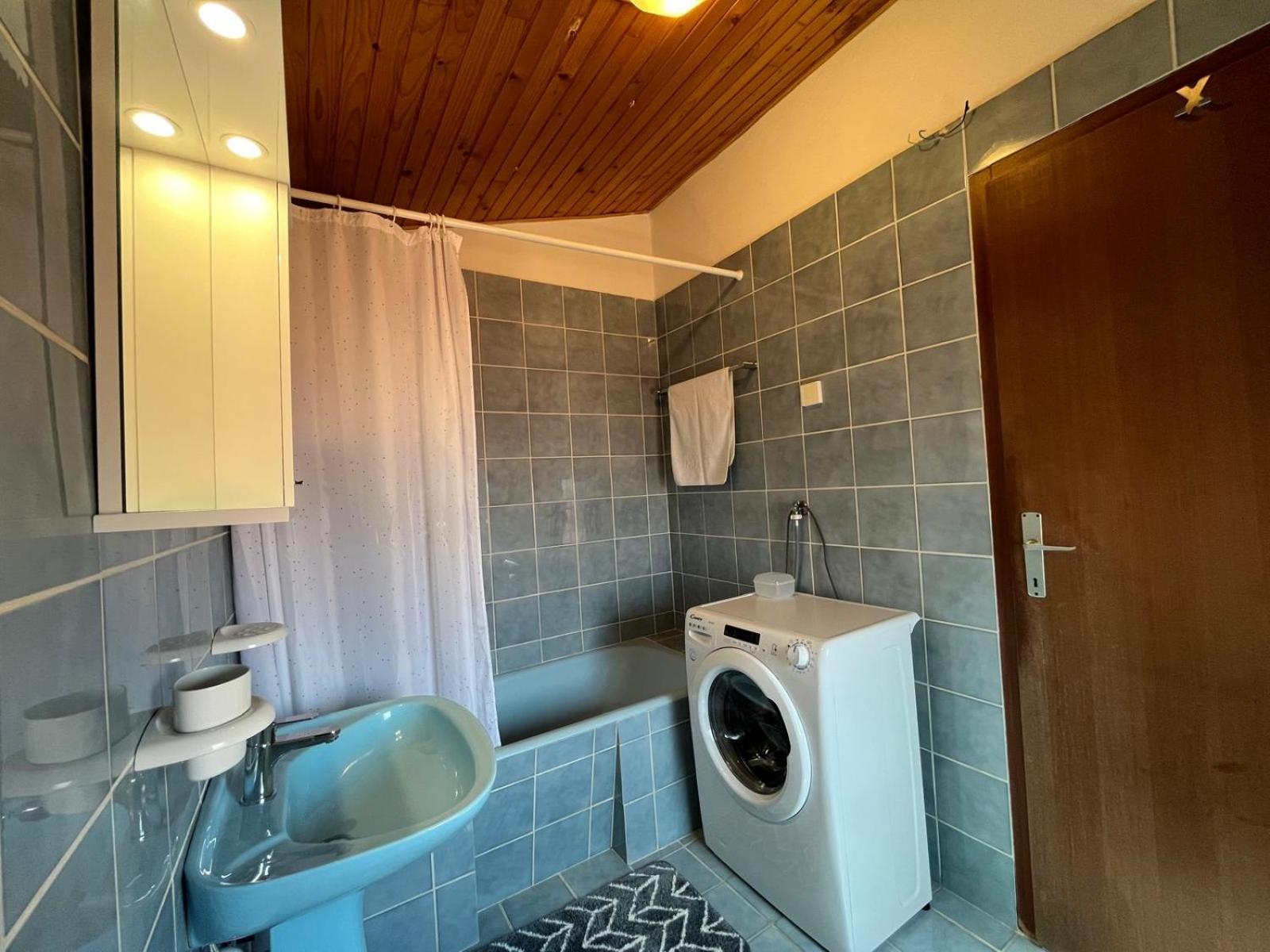 Mia Apartments ميدولين المظهر الخارجي الصورة